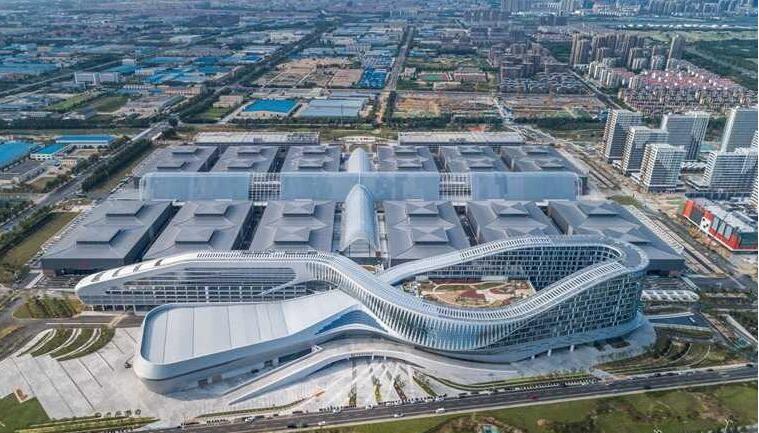 青島世界博覽城外觀圖